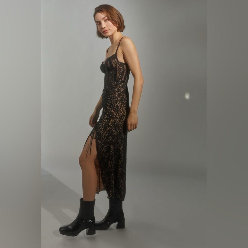 URBAN OUTFITTERS Angelica Corset Midi Dress Black Lace Front Slit Size Small - Picture 2 of 13